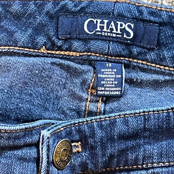 Chaps Womens' Daniella Curvy Straight Leg Slimming Fit Denim Jeans  Size 12 - Picture 3 of 8